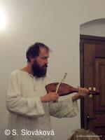 Z DĚNÍ VE MĚSTĚ