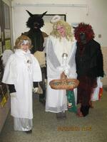 * Z DĚNÍ VE MĚSTĚ